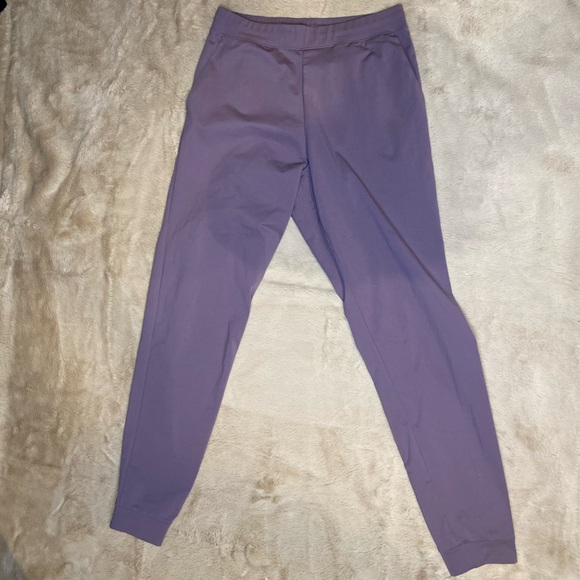 Uniqlo Lavender Jogger - Picture 6 of 10